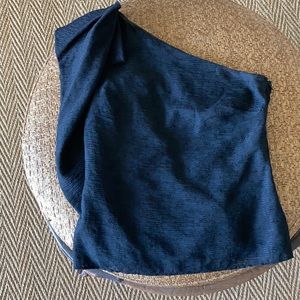 Banana Republic ruffled one shoulder top